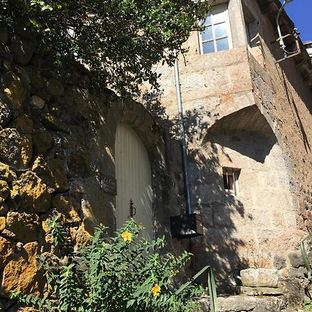 La Cure Grande Maison De Charme De 2 A 14 Personnes Saint-Urcize Exterior photo
