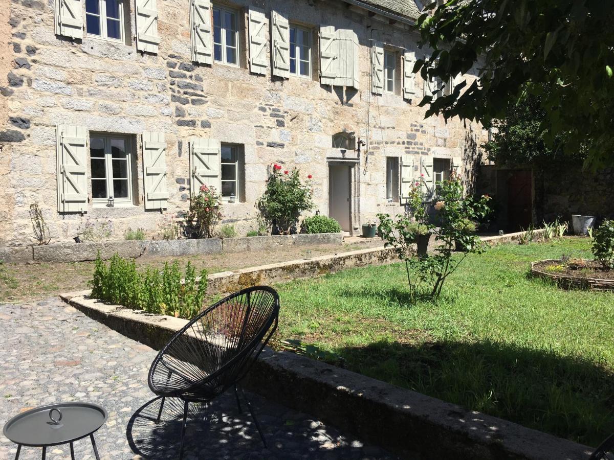 La Cure Grande Maison De Charme De 2 A 14 Personnes Saint-Urcize Exterior photo